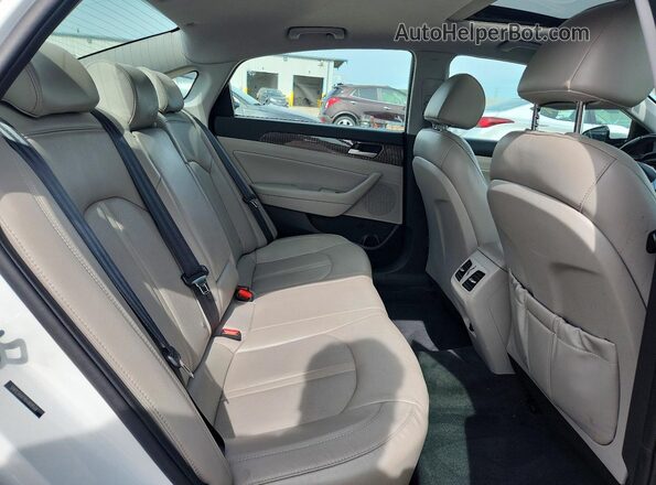 5NPE34AF9KH808568 2019 HYUNDAI SONATA White Հետևի նստատեղերի տեսք
