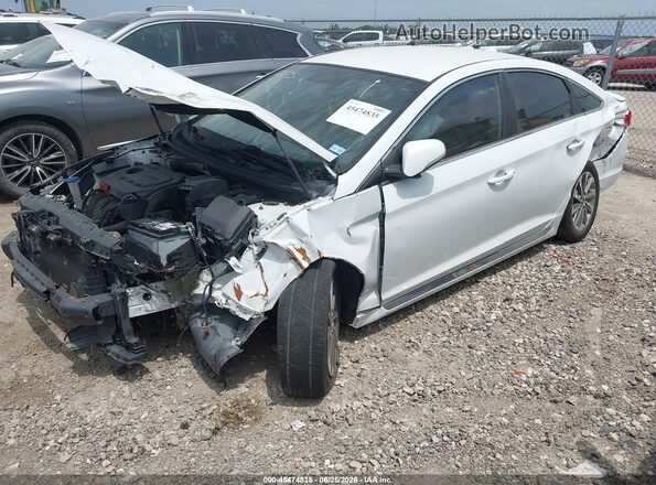 5NPE34AFXHH582890 2017 HYUNDAI SONATA White Передня ліва чверть