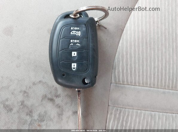 5NPE34AFXHH582890 2017 HYUNDAI SONATA White Вид панелі приладів