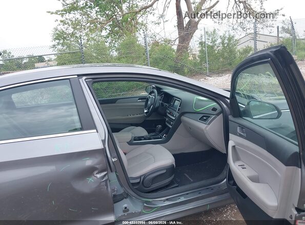 5NPE34AFXJH638512 2018 HYUNDAI SONATA Gray Front interior view