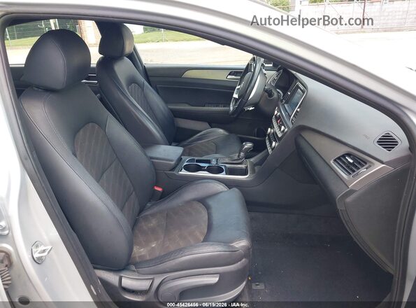 5NPE34AFXJH676953 2018 HYUNDAI SONATA Silver Vista interior delantera