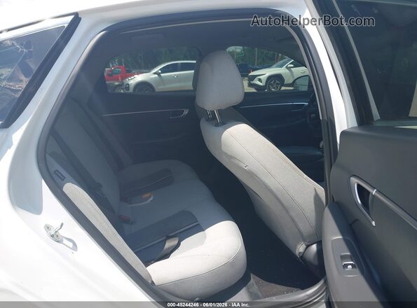 5NPEG4JA3NH133605 2022 HYUNDAI SONATA White Widok naklejki z numerem VIN
