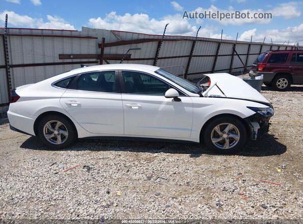 5NPEG4JA5MH068142 2021 HYUNDAI SONATA White Widok wnętrza z tyłu