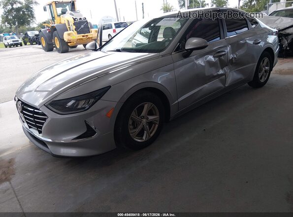 5NPEG4JA9MH119450 2021 HYUNDAI SONATA Silver Vista tres cuartos delantera izquierda