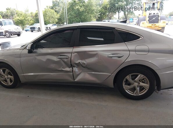 5NPEG4JA9MH119450 2021 HYUNDAI SONATA Silver Vista interior trasera