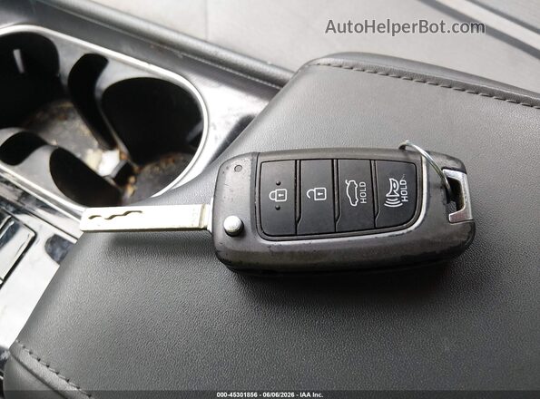 5NPEG4JAXMH106786 2021 HYUNDAI SONATA White Առջևի վահանակի տեսք