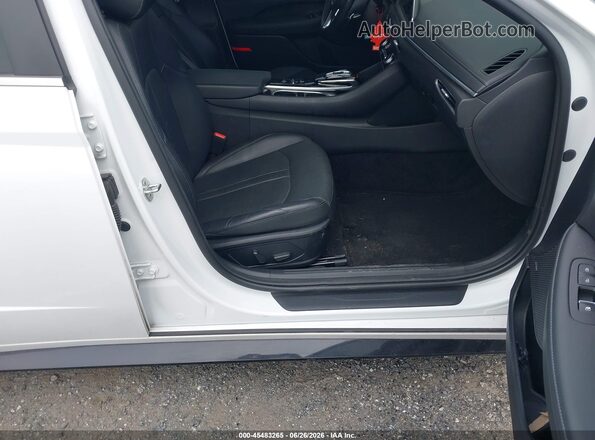5NPEH4J23LH047052 2020 HYUNDAI SONATA White Widok wnętrza z przodu