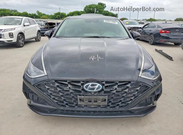 5NPEH4J25MH099686 2021 HYUNDAI SONATA Black წინა ხედი