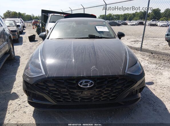 5NPEH4J26LH046252 2020 HYUNDAI SONATA Черный Вид задней части салона