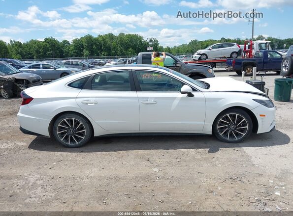 5NPEH4J28LH032997 2020 HYUNDAI SONATA White Սալոնի հետևի տեսք
