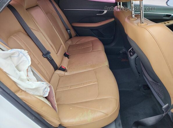 5NPEH4J28MH063782 2021 HYUNDAI SONATA White უკანა სავარძლების ხედი