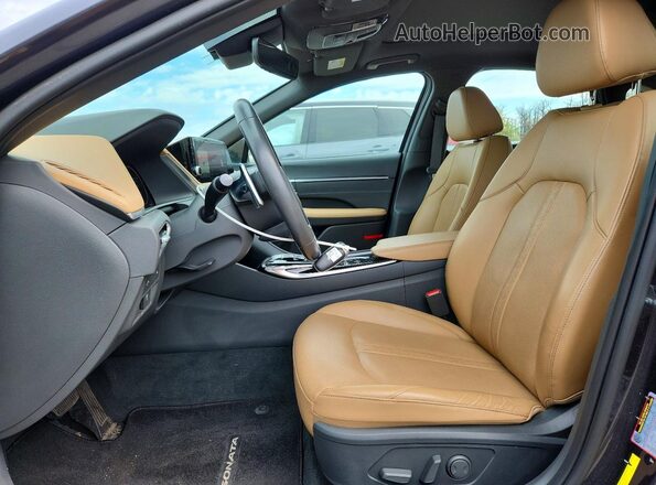 5NPEH4J29MH092725 2021 HYUNDAI SONATA Gray წინა სალონის ხედი