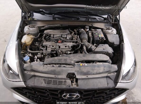 5NPEJ4J21MH124152 2021 HYUNDAI SONATA Silver Вид ззаду