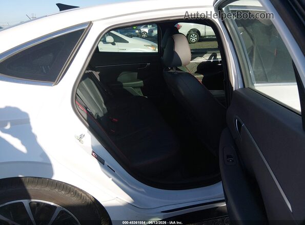 5NPEJ4J22LH024690 2020 HYUNDAI SONATA White Widok naklejki z numerem VIN
