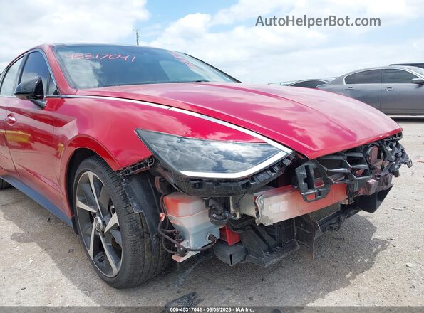 5NPEJ4J23MH082681 2021 HYUNDAI SONATA Red Դիմացի տեսք
