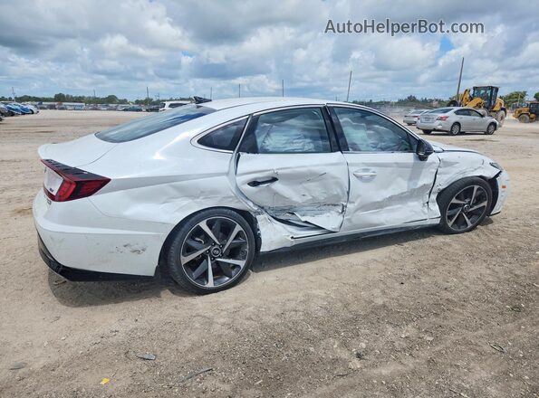 5NPEJ4J23MH123794 2021 HYUNDAI SONATA White 