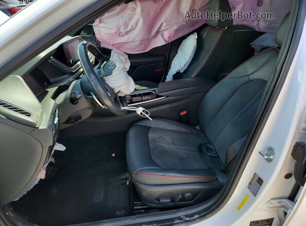 5NPEJ4J26LH018522 2020 HYUNDAI SONATA White წინა სალონის ხედი