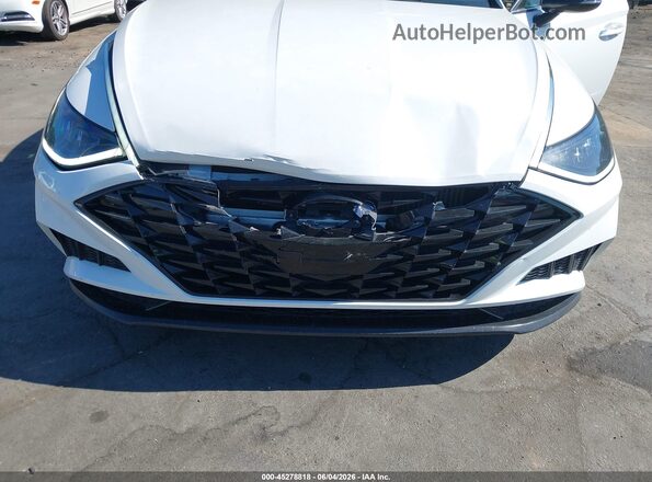 5NPEJ4J26MH073666 2021 HYUNDAI SONATA White Դիմացի տեսք