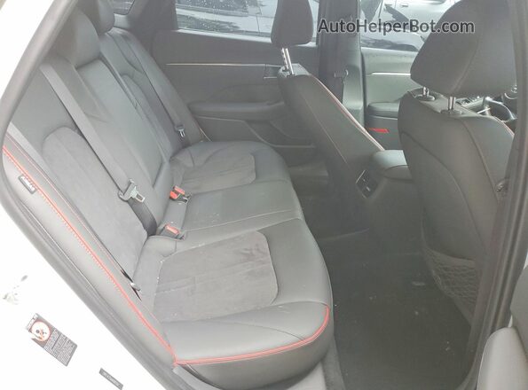 5NPEJ4J26MH083016 2021 HYUNDAI SONATA White უკანა სავარძლების ხედი