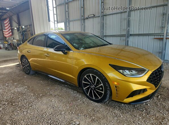 5NPEJ4J27LH016732 2020 HYUNDAI SONATA Золотой Передняя правая четверть