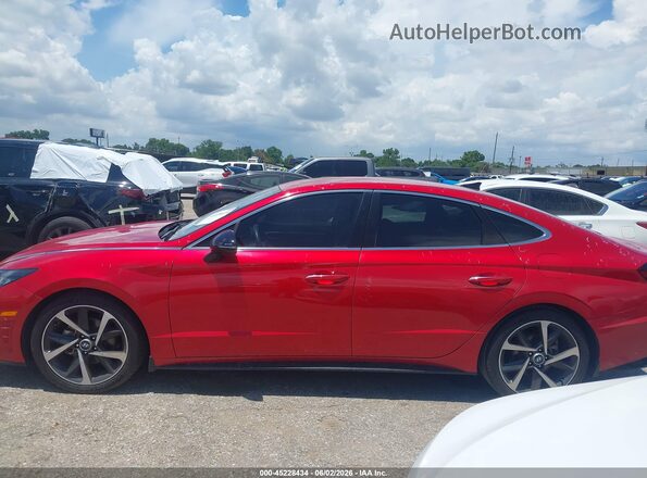 5NPEJ4J29MH118213 2021 HYUNDAI SONATA Red Սալոնի 360 աստիճան տեսք