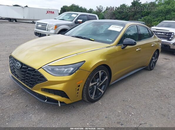 5NPEJ4J2XMH123856 2021 HYUNDAI SONATA Green Vista tres cuartos delantera izquierda
