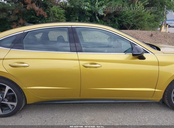 5NPEJ4J2XMH123856 2021 HYUNDAI SONATA Green Vista interior trasera