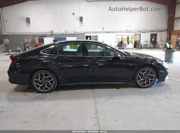 5NPEK4JC3MH112767 2021 HYUNDAI SONATA Black Вид задньої частини салону