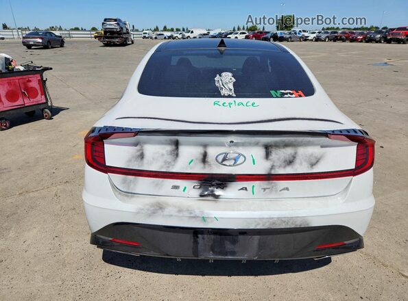 5NPEK4JC7MH131127 2021 HYUNDAI SONATA White Widok z tyłu