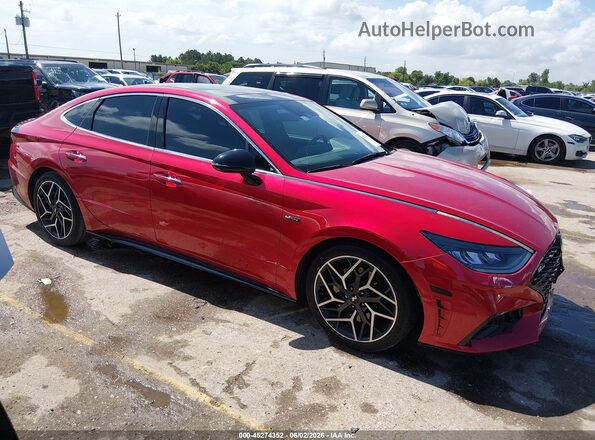 5NPEK4JC8MH126020 2021 HYUNDAI SONATA Red Widok zestawu wskaźników