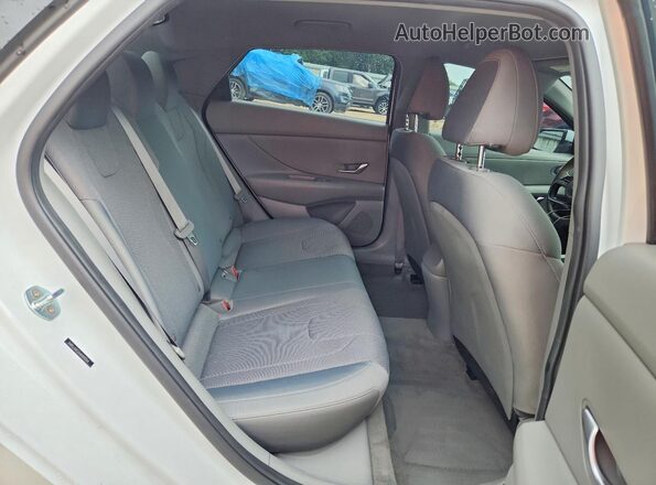 5NPLL4AG5MH040364 2021 HYUNDAI ELANTRA White 