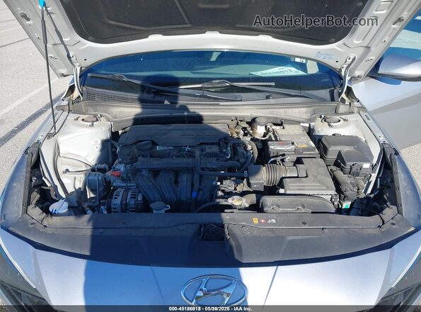 5NPLL4AG6MH047257 2021 HYUNDAI ELANTRA Серебряный Вид сзади
