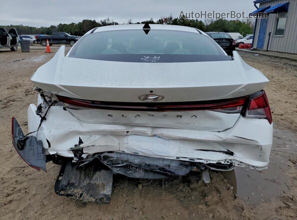 5NPLL4AG8MH013448 2021 HYUNDAI ELANTRA White 