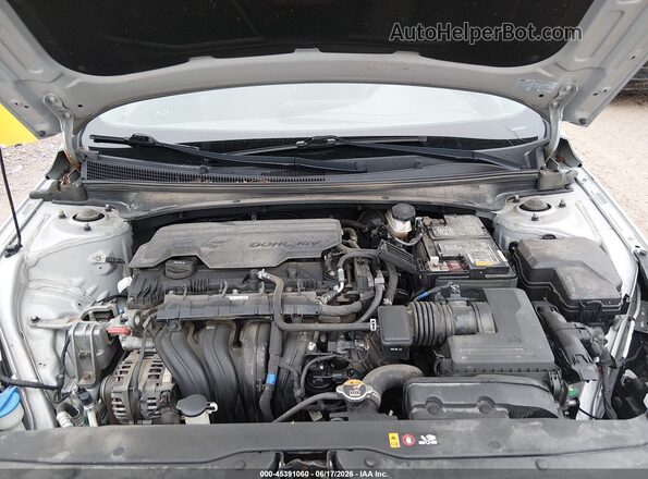 5NPLL4AG9MH047544 2021 HYUNDAI ELANTRA Silver Rear view