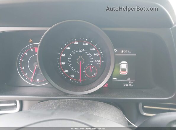5NPLL4AG9MH051044 2021 HYUNDAI ELANTRA Red Widok tylnych siedzeń