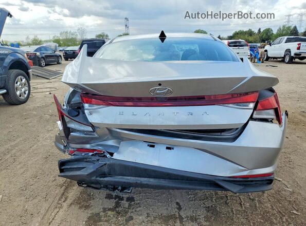 5NPLL4AGXMH016660 2021 HYUNDAI ELANTRA Silver Rear view