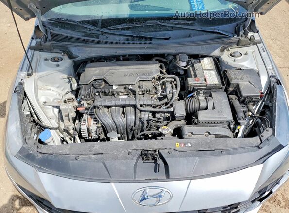 5NPLL4AGXMH016660 2021 HYUNDAI ELANTRA Silver Rear interior view
