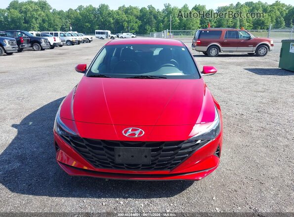 5NPLL4AGXMH046841 2021 HYUNDAI ELANTRA Red 