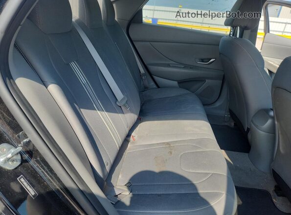 5NPLM4AG0MH036266 2021 HYUNDAI ELANTRA Black Հետևի նստատեղերի տեսք
