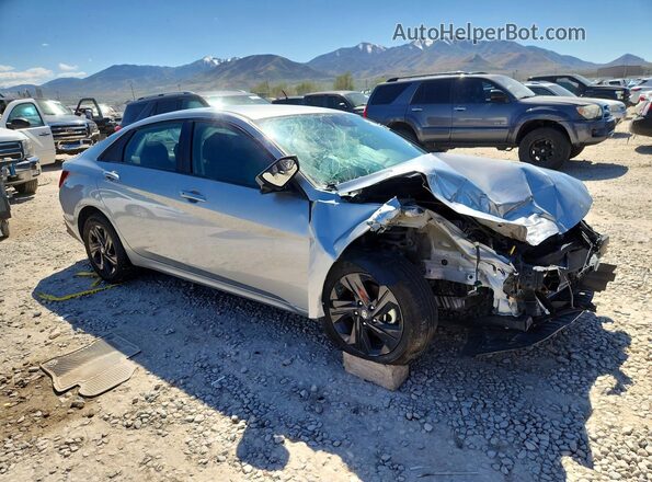 5NPLM4AG0NH075246 2022 HYUNDAI ELANTRA Silver 