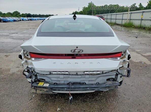5NPLM4AG1MH007634 2021 HYUNDAI ELANTRA White Vista trasera