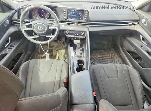 5NPLM4AG1MH008170 2021 HYUNDAI ELANTRA White Вид панелі приладів