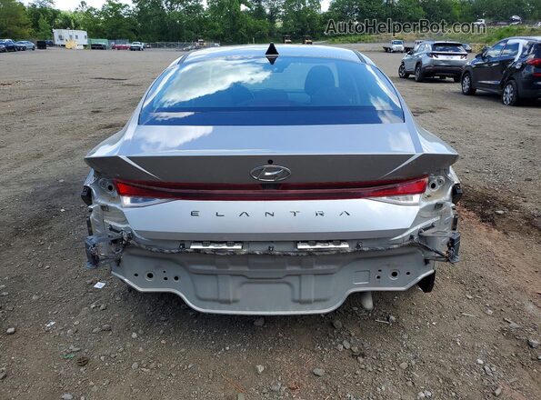 5NPLM4AG1MH038415 2021 HYUNDAI ELANTRA Silver 