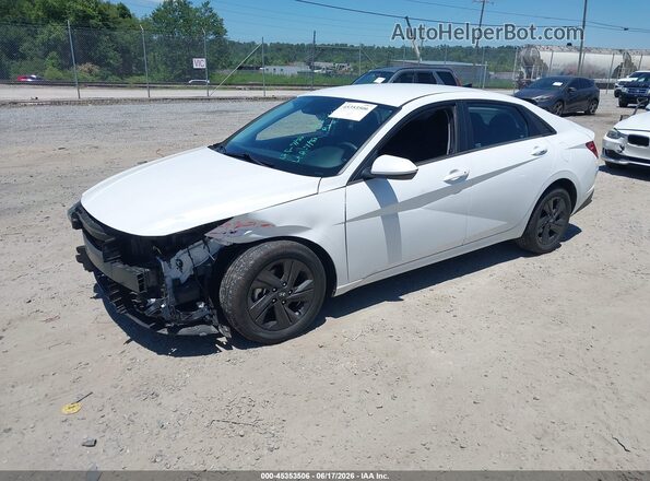 5NPLM4AG1NH067818 2022 HYUNDAI ELANTRA White Передня ліва чверть