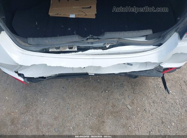 5NPLM4AG1PH117393 2023 HYUNDAI ELANTRA White 