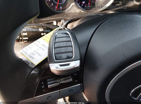 5NPLM4AG2MH000255 2021 HYUNDAI ELANTRA Red Вид панелі приладів