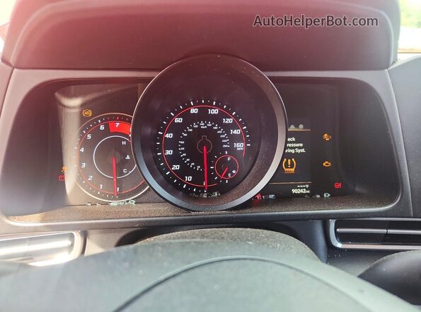 5NPLM4AG2PH114454 2023 HYUNDAI ELANTRA Red Սարքավորումների վահանակի տեսք