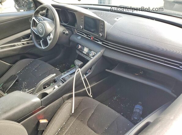 5NPLM4AG3MH024726 2021 HYUNDAI ELANTRA Black 