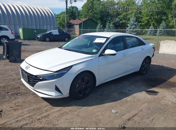 5NPLM4AG3PH086907 2023 HYUNDAI ELANTRA Белый Передняя левая четверть