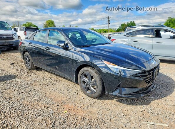 5NPLM4AG3PH106539 2023 HYUNDAI ELANTRA Black Przód prawy